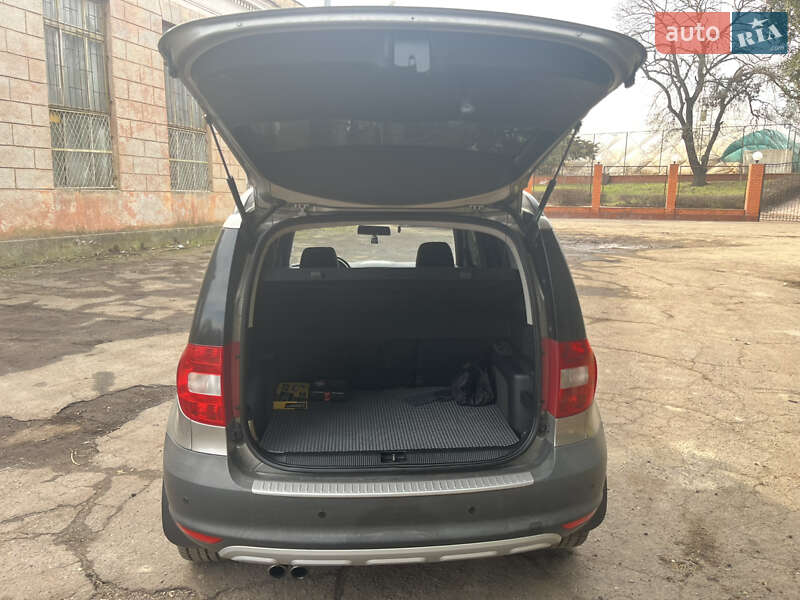 Внедорожник / Кроссовер Skoda Yeti 2009 в Одессе