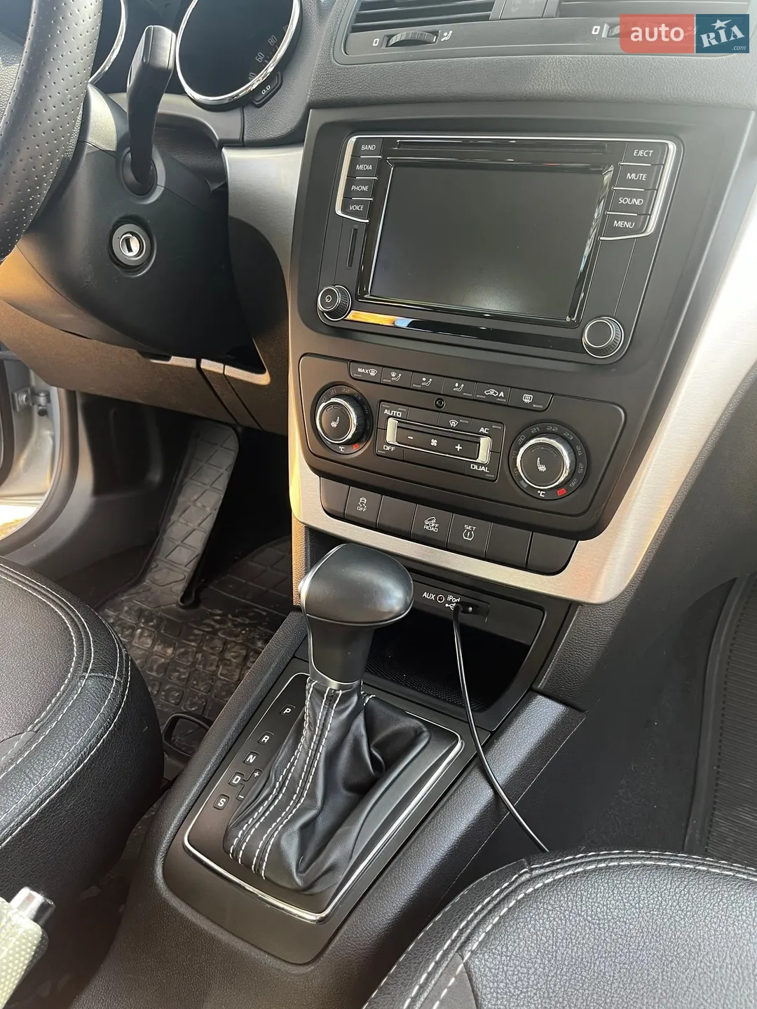 2012 Skoda Yeti - мініатюра 24