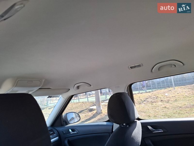 Внедорожник / Кроссовер Skoda Yeti 2012 в Каменец-Подольском