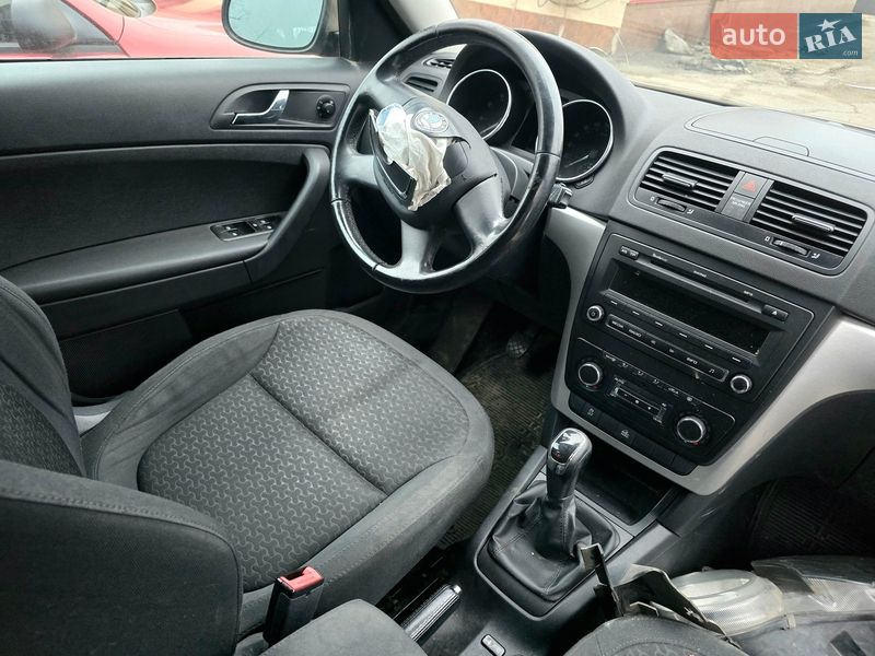 Внедорожник / Кроссовер Skoda Yeti 2012 в Харькове фото 7 Внедорожник / Кроссовер Skoda Yeti 2012 в Харькове