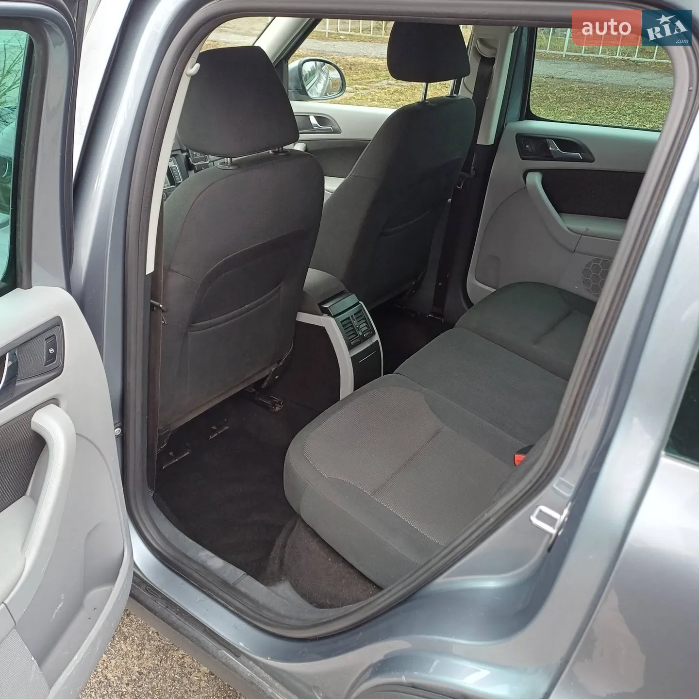 2012 Skoda Yeti - мініатюра 2