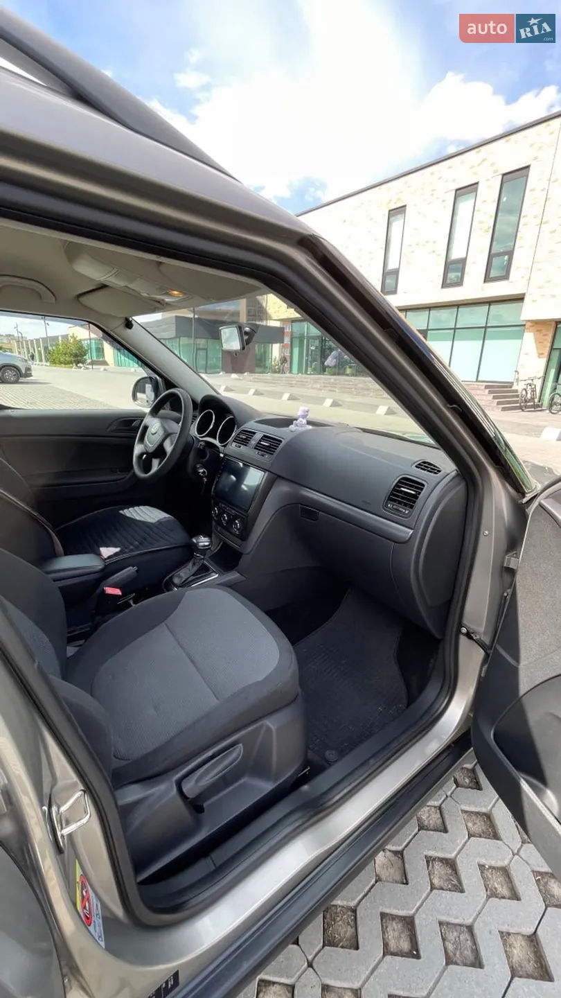 2011 Skoda Yeti - мініатюра 36