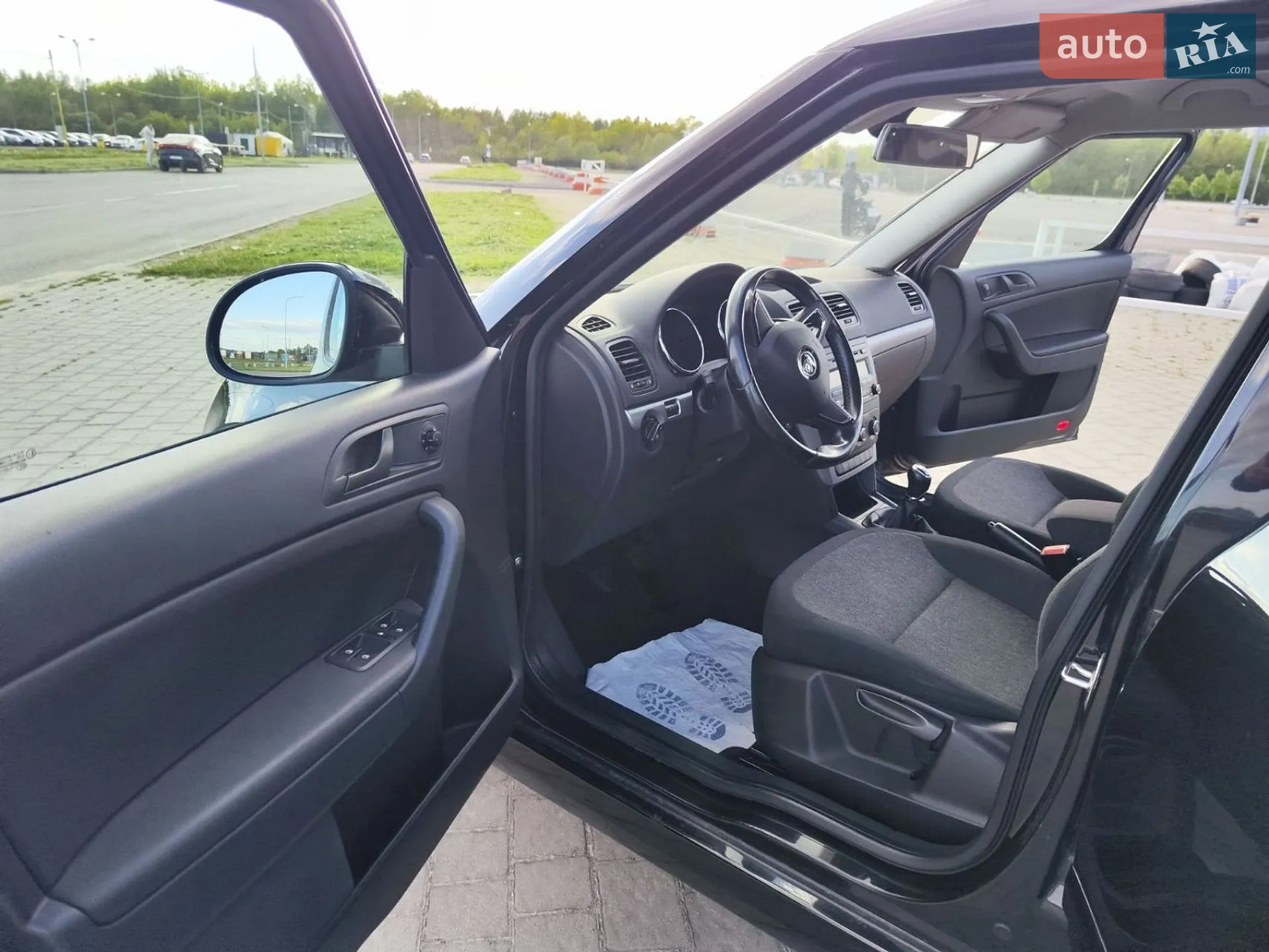 2014 Skoda Yeti - мініатюра 33