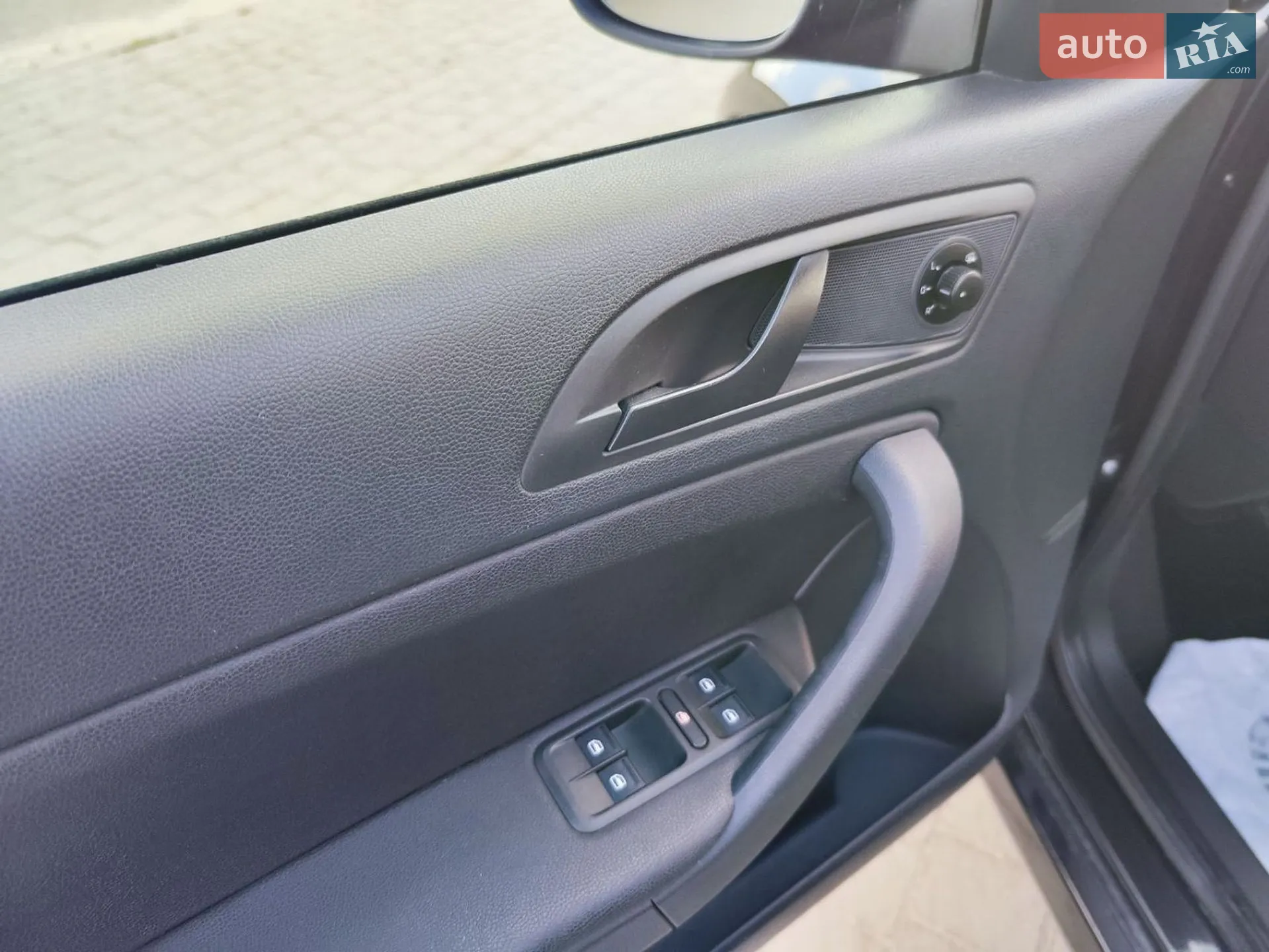 2014 Skoda Yeti - мініатюра 34