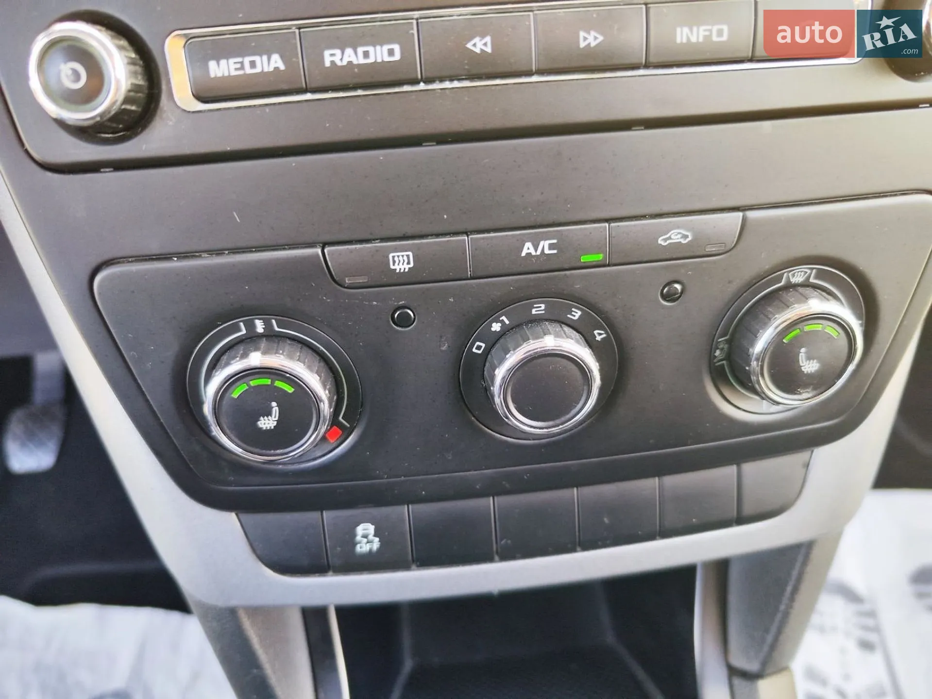 2014 Skoda Yeti - мініатюра 48