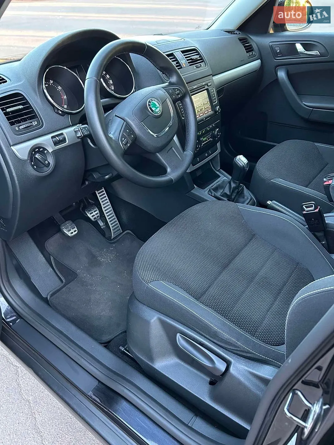 2010 Skoda Yeti - мініатюра 8