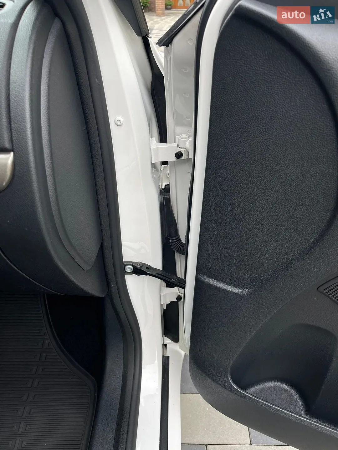 2014 Skoda Yeti - мініатюра 22