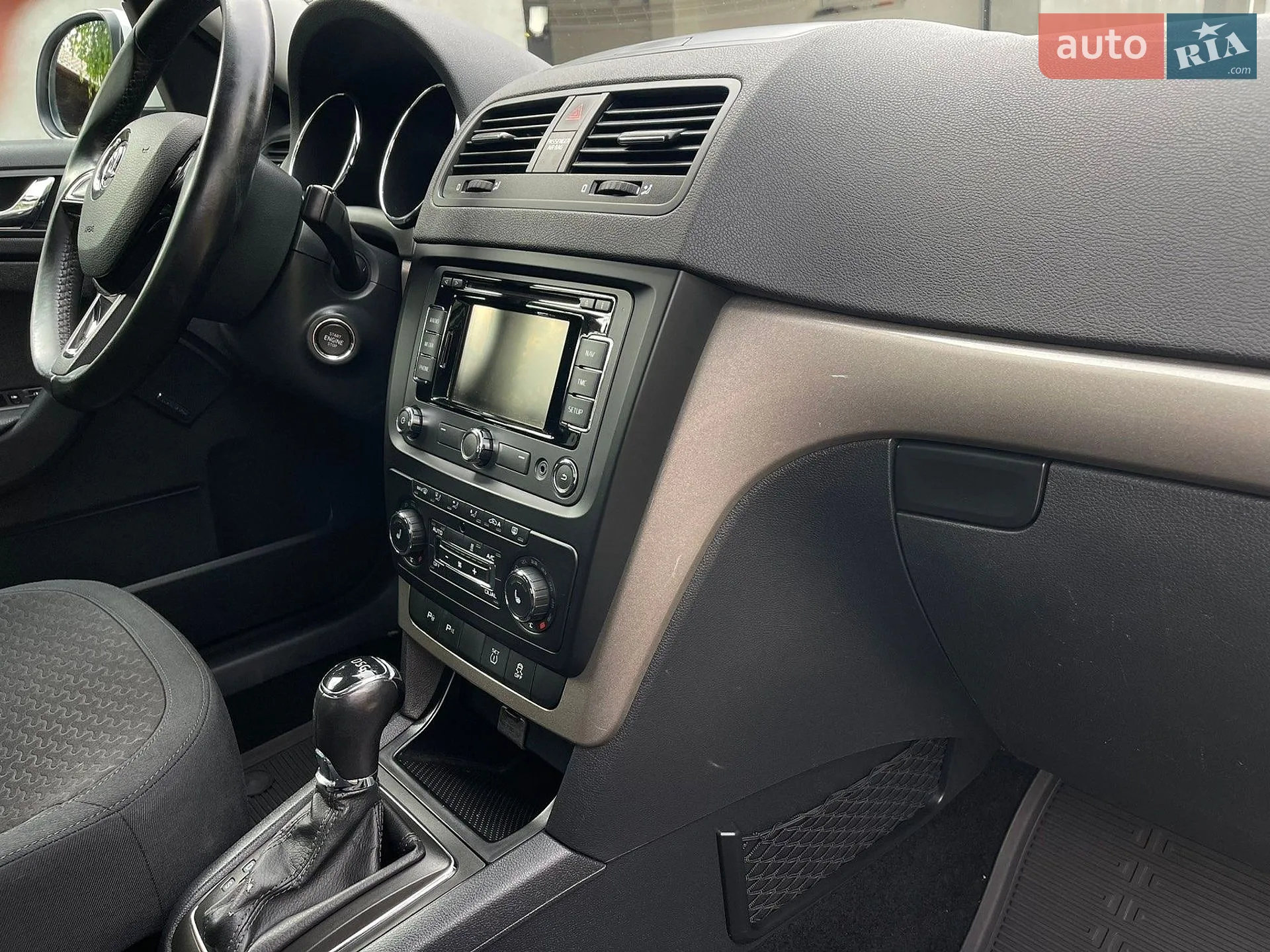 2014 Skoda Yeti - мініатюра 21