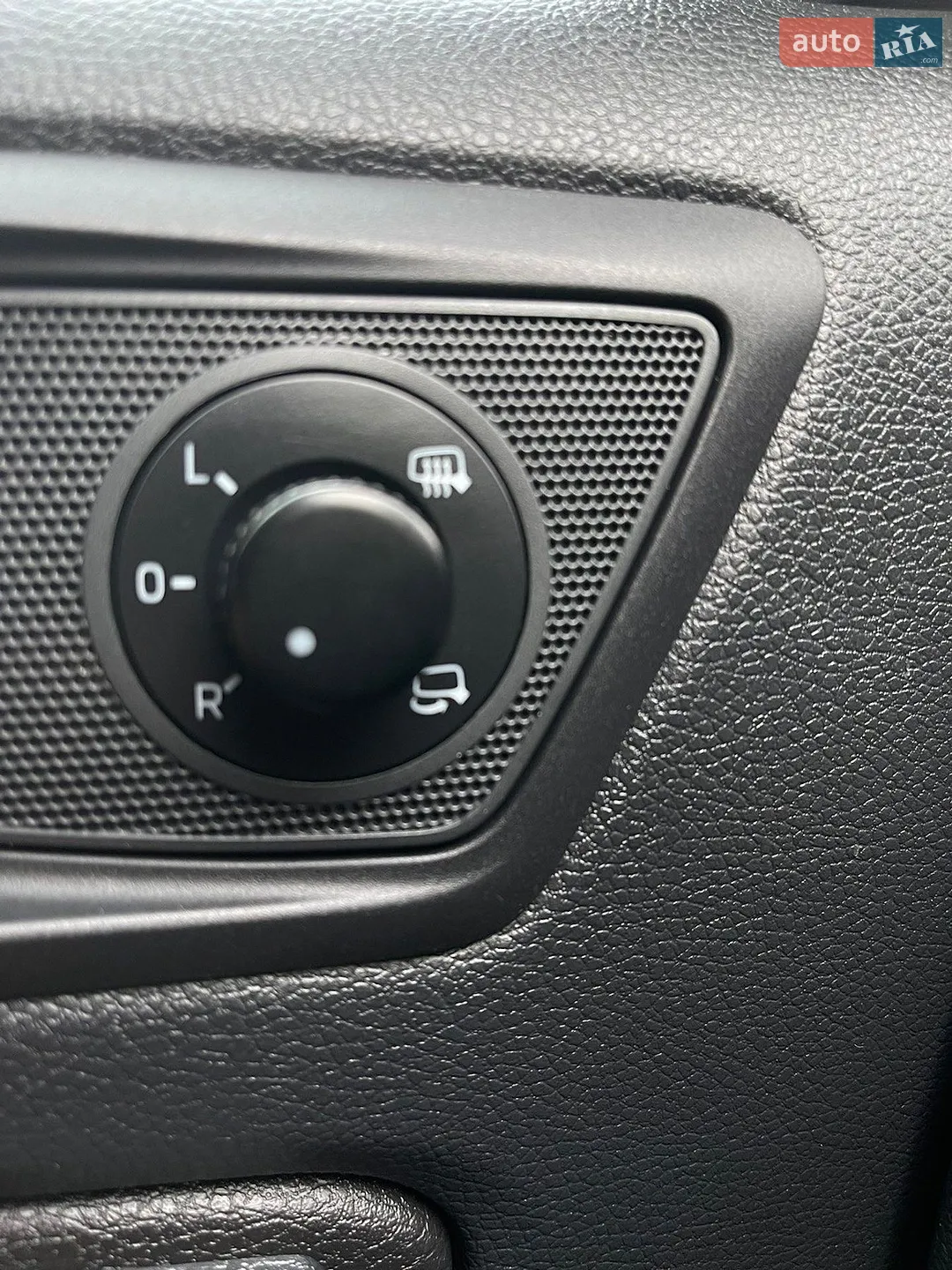 2014 Skoda Yeti - мініатюра 27