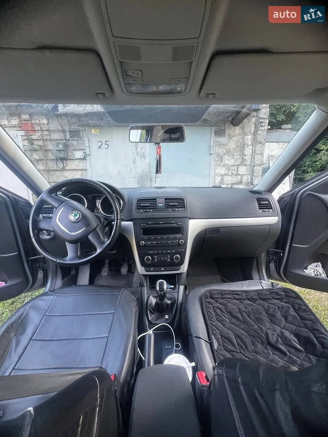 2011 Skoda Yeti - мініатюра 12