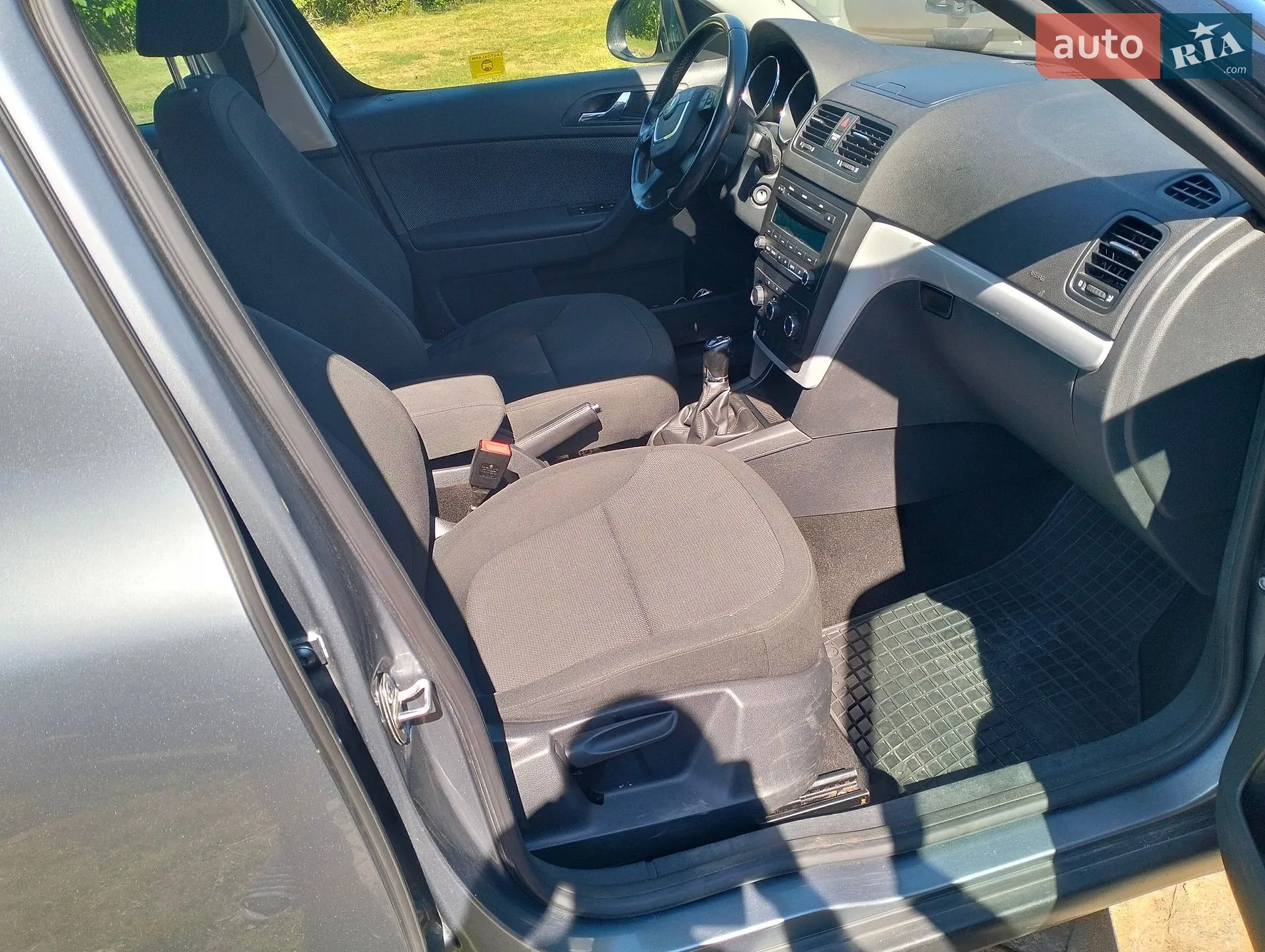2013 Skoda Yeti - мініатюра 13