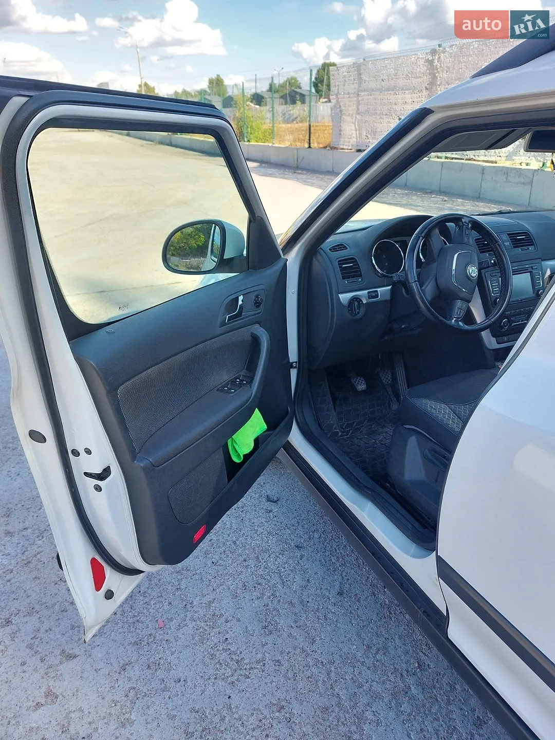2012 Skoda Yeti - мініатюра 19