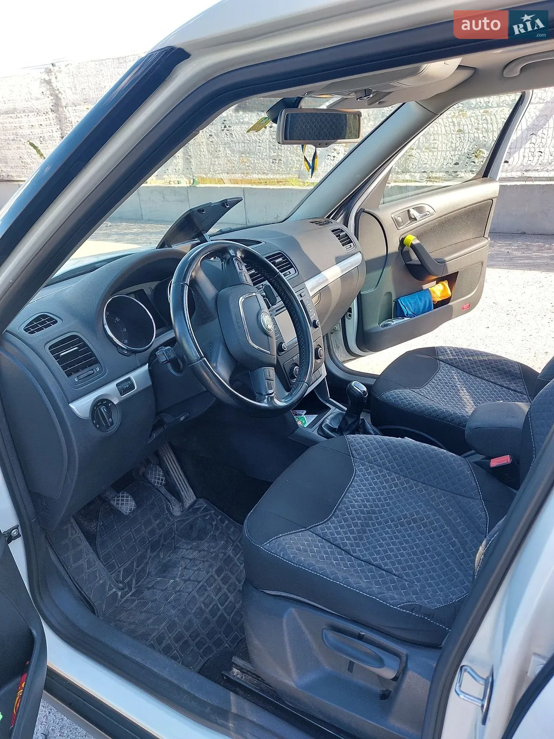 2012 Skoda Yeti - мініатюра 22