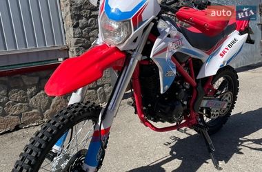 Мотоцикл Кросс SkyBike CRDX 200 2024 в Богуславе