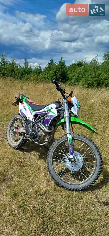 SkyBike CRDX 2024
