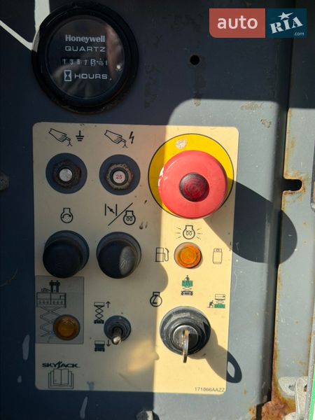 Ножичний підйомник Skyjack SJ 2016 в Житомирі