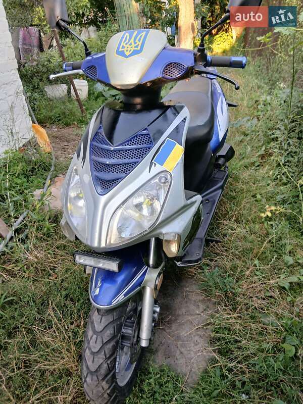 Скутер SkyMoto Skystar 2008 в Жашкове