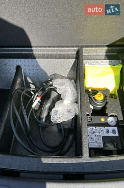 Внедорожник / Кроссовер Skywell ET5 2023 в 