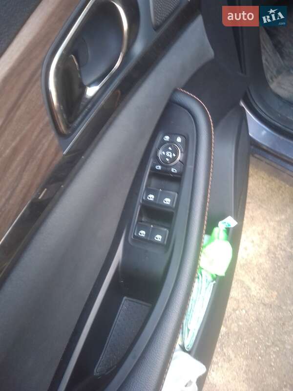 Внедорожник / Кроссовер Skywell ET5 2022 в Сумах