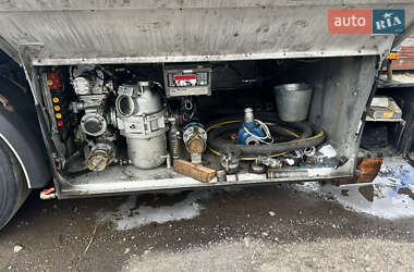 Цистерна напівпричіп Slisko CM-1-4-S/30 2006 в Мукачевому