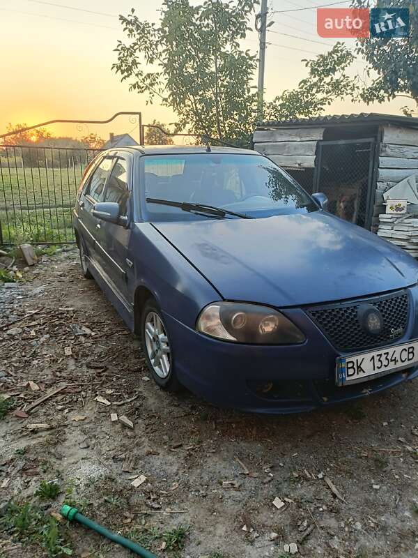 Хэтчбек SMA Maple R80 2007 в Ровно