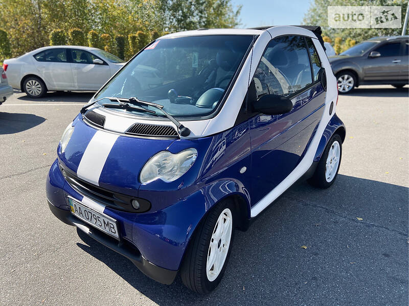 Хэтчбек Smart Cabrio 2000 в Киеве