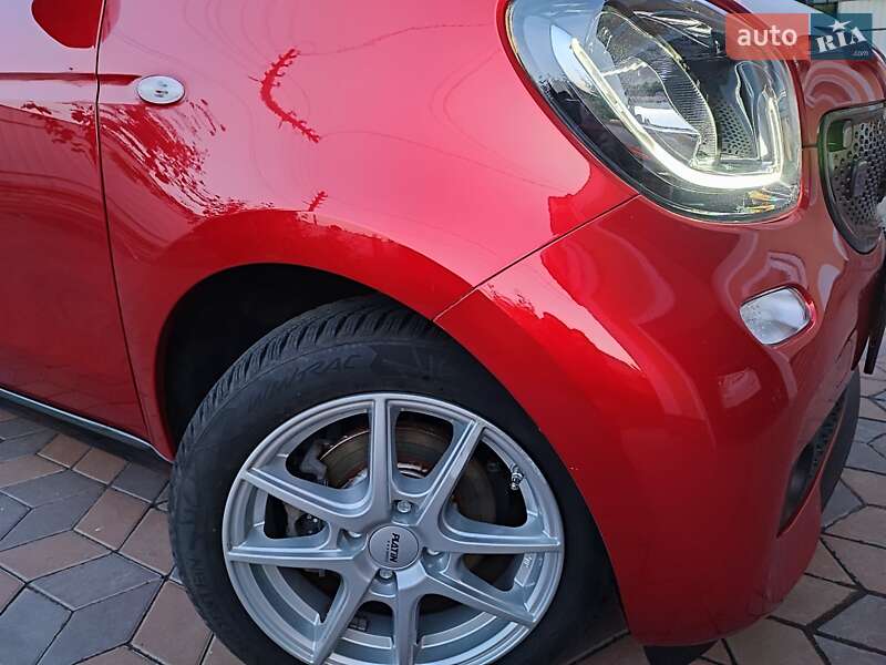 Хетчбек Smart EQ Forfour 2018 в Яготині