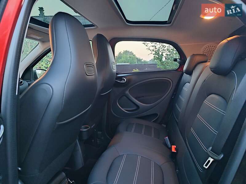 Хетчбек Smart EQ Forfour 2018 в Яготині