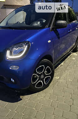 Хэтчбек Smart EQ Forfour 2018 в 