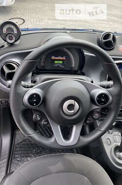 Хэтчбек Smart EQ Forfour 2018 в 