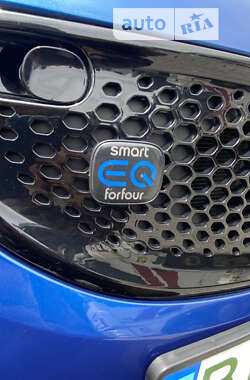 Хэтчбек Smart EQ Forfour 2018 в 
