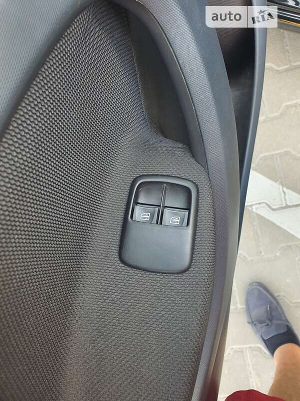 Хэтчбек Smart EQ Forfour 2019 в Киеве