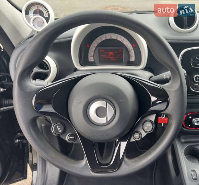 Хэтчбек Smart EQ Forfour 2018 в Львове