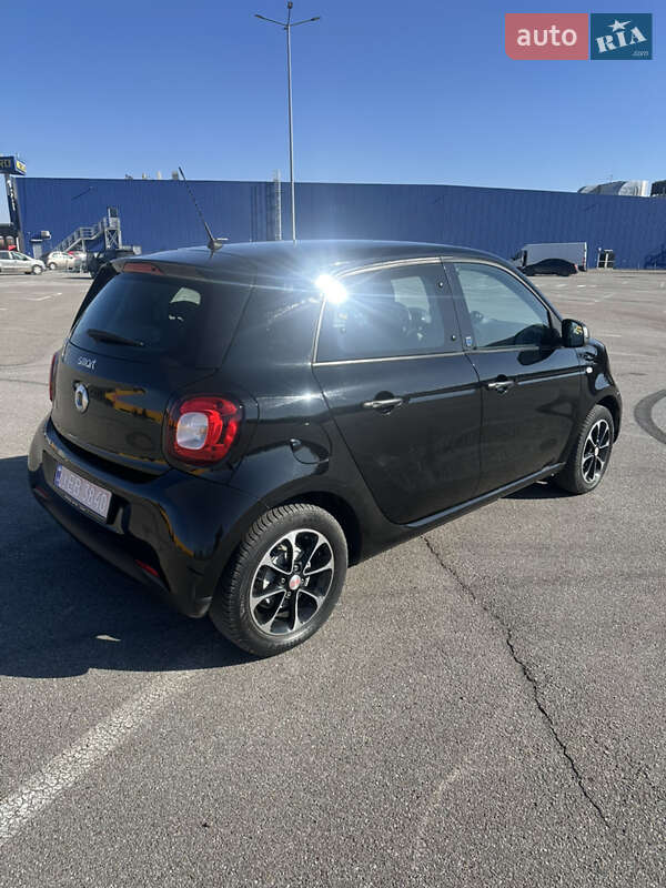 Хэтчбек Smart EQ Forfour 2021 в Черновцах