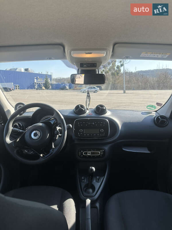 Хэтчбек Smart EQ Forfour 2021 в Черновцах