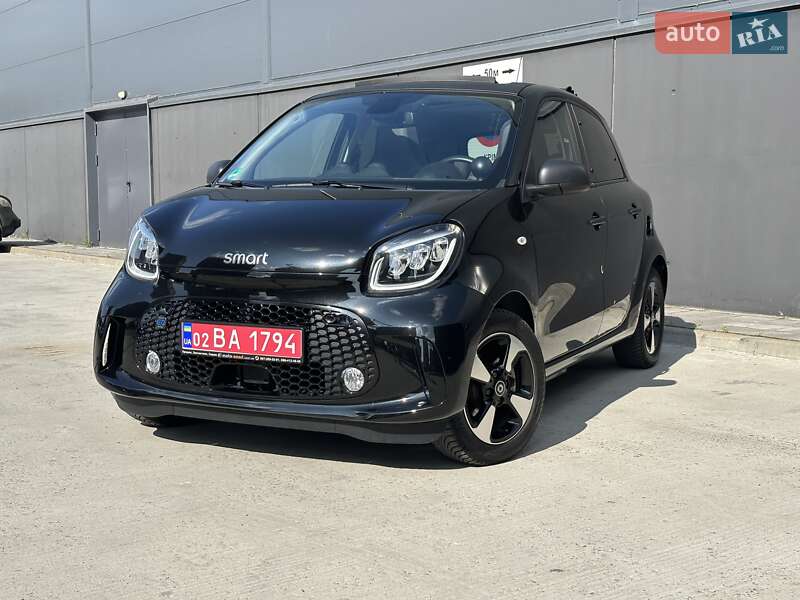 Хэтчбек Smart EQ Forfour 2021 в 