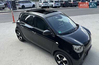 Хэтчбек Smart EQ Forfour 2021 в 