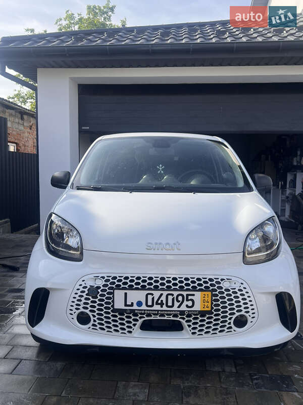 Хэтчбек Smart EQ Forfour 2021 в Самборе