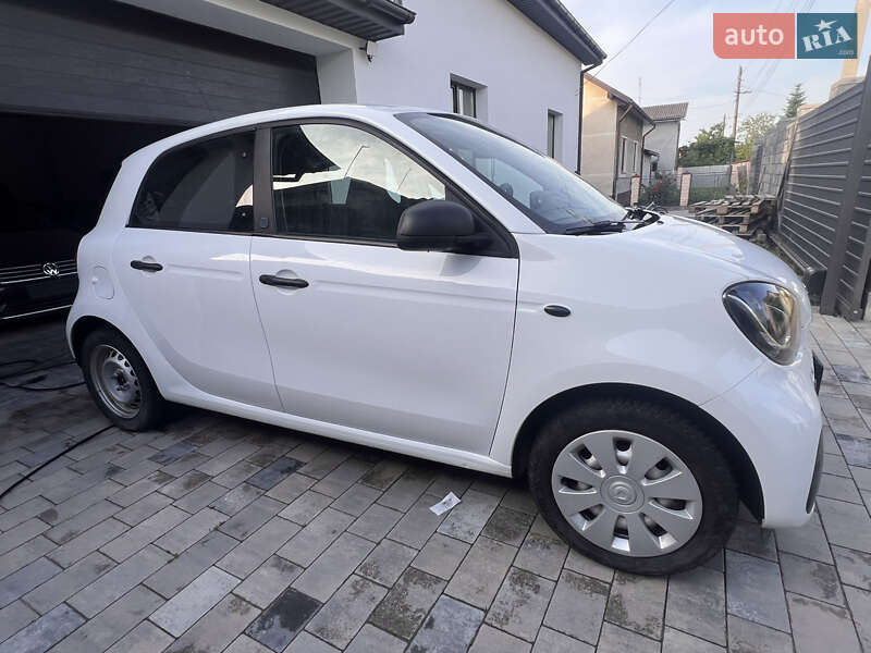 Хэтчбек Smart EQ Forfour 2021 в Самборе
