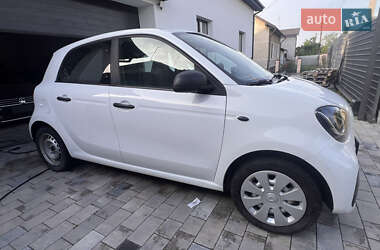 Хэтчбек Smart EQ Forfour 2021 в 