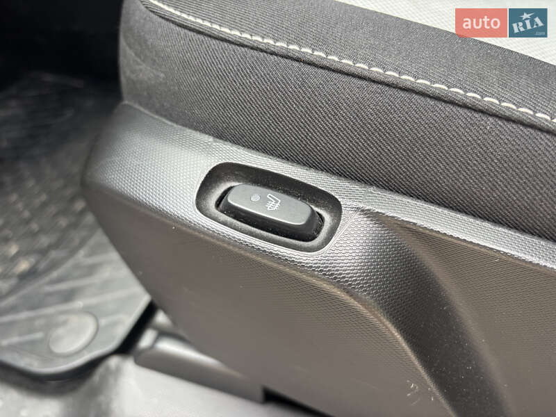 Хэтчбек Smart EQ Forfour 2020 в Киеве