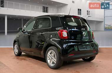 Хэтчбек Smart EQ Forfour 2021 в 