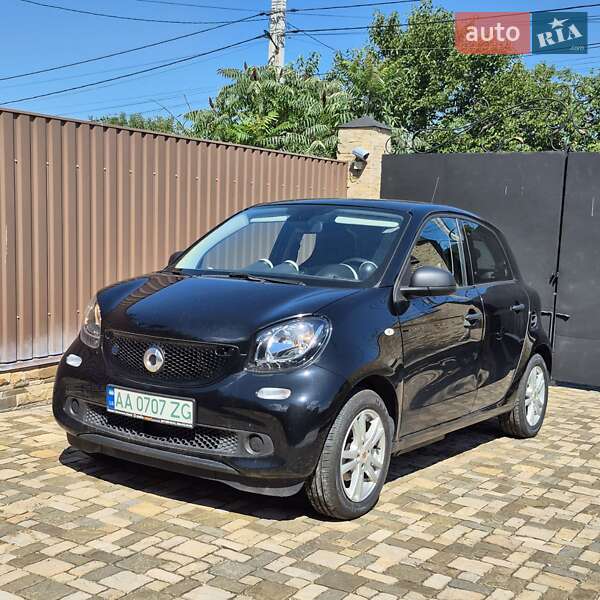 Хэтчбек Smart EQ Forfour 2018 в 