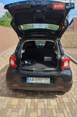 Хэтчбек Smart EQ Forfour 2018 в 