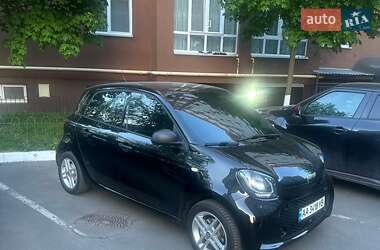 Хэтчбек Smart EQ Forfour 2021 в Киеве