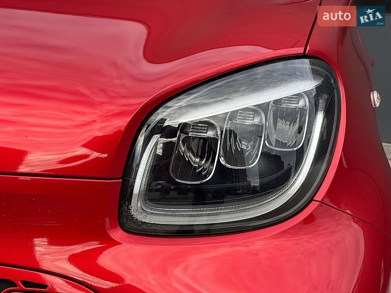 Хетчбек Smart EQ Forfour 2021 в Києві фото 8 Хетчбек Smart EQ Forfour 2021 в Києві