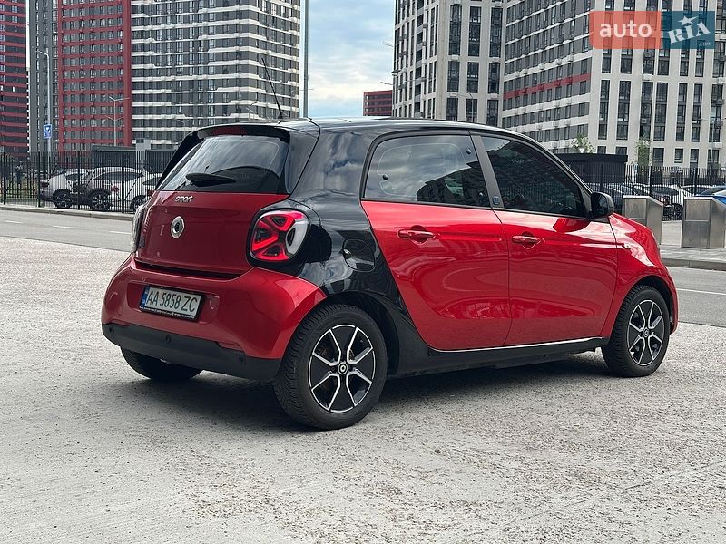 Хетчбек Smart EQ Forfour 2021 в Києві фото 11 Хетчбек Smart EQ Forfour 2021 в Києві