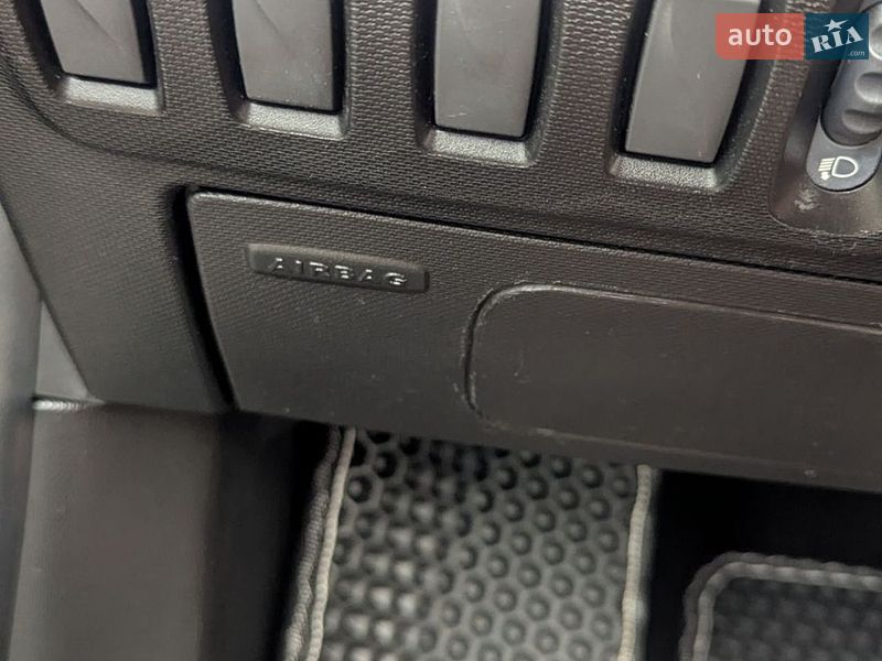 Хэтчбек Smart EQ Forfour 2019 в Ровно фото 22 Хэтчбек Smart EQ Forfour 2019 в Ровно