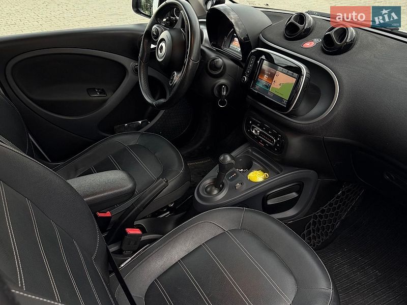 Хэтчбек Smart EQ Forfour 2017 в Черновцах фото 8 Хэтчбек Smart EQ Forfour 2017 в Черновцах
