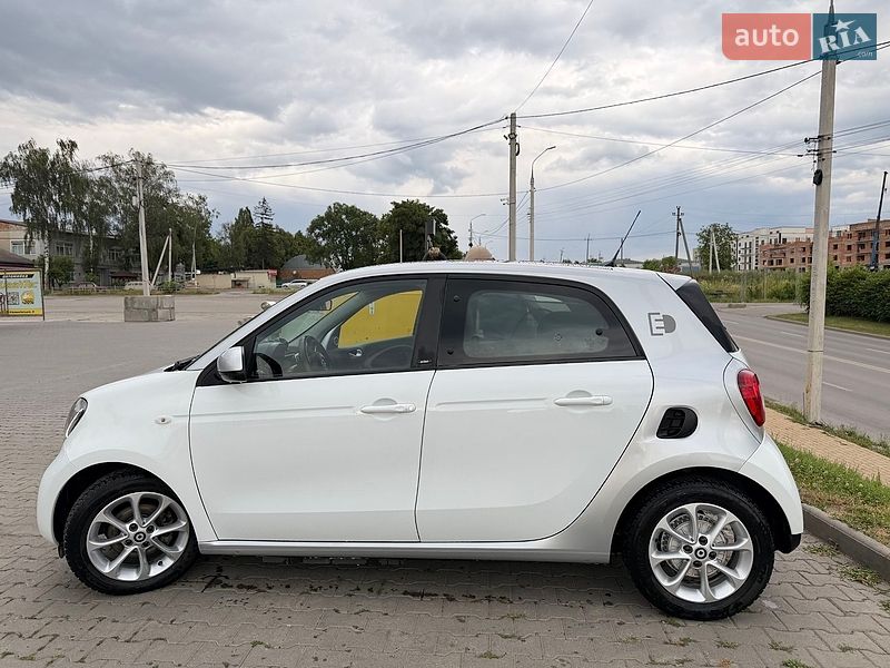 Хэтчбек Smart EQ Forfour 2017 в Черновцах фото 22 Хэтчбек Smart EQ Forfour 2017 в Черновцах
